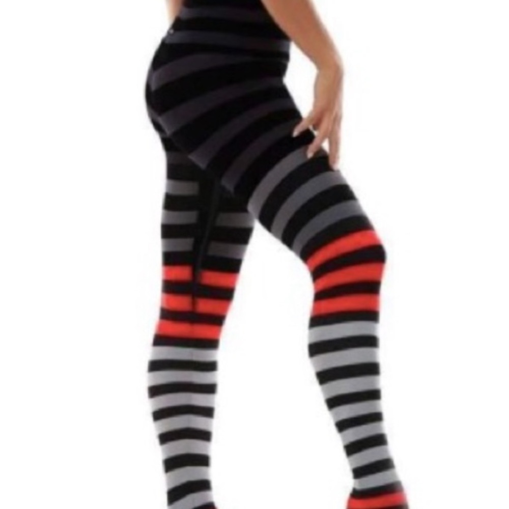 K DEER leggings